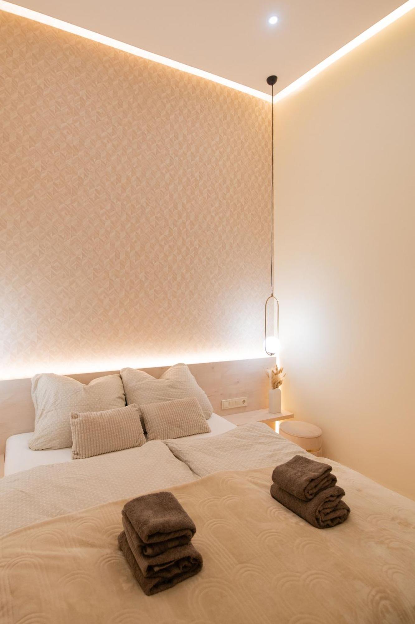 Hubner Apartment Budapest Luaran gambar